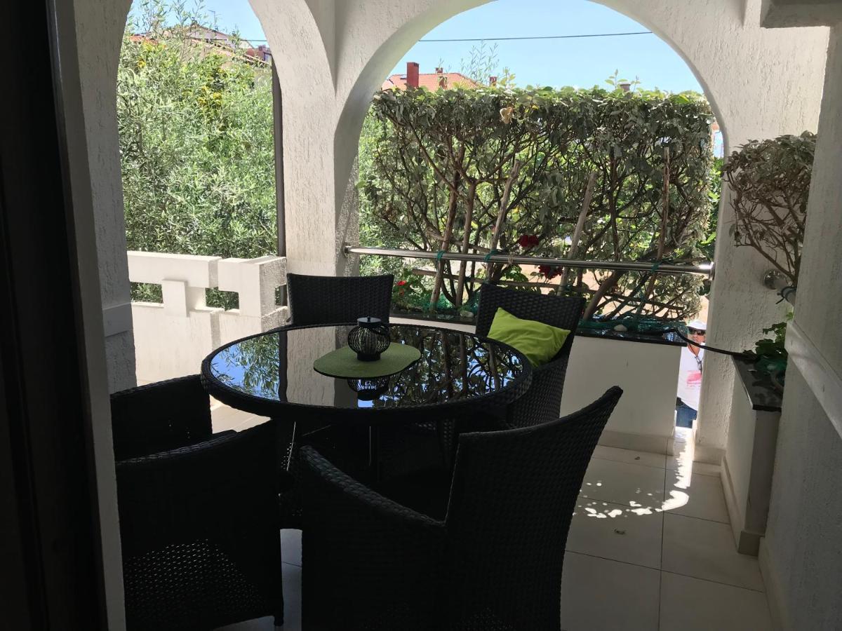 Apartments Zlatko & Mira Dorcic Baška Екстериор снимка