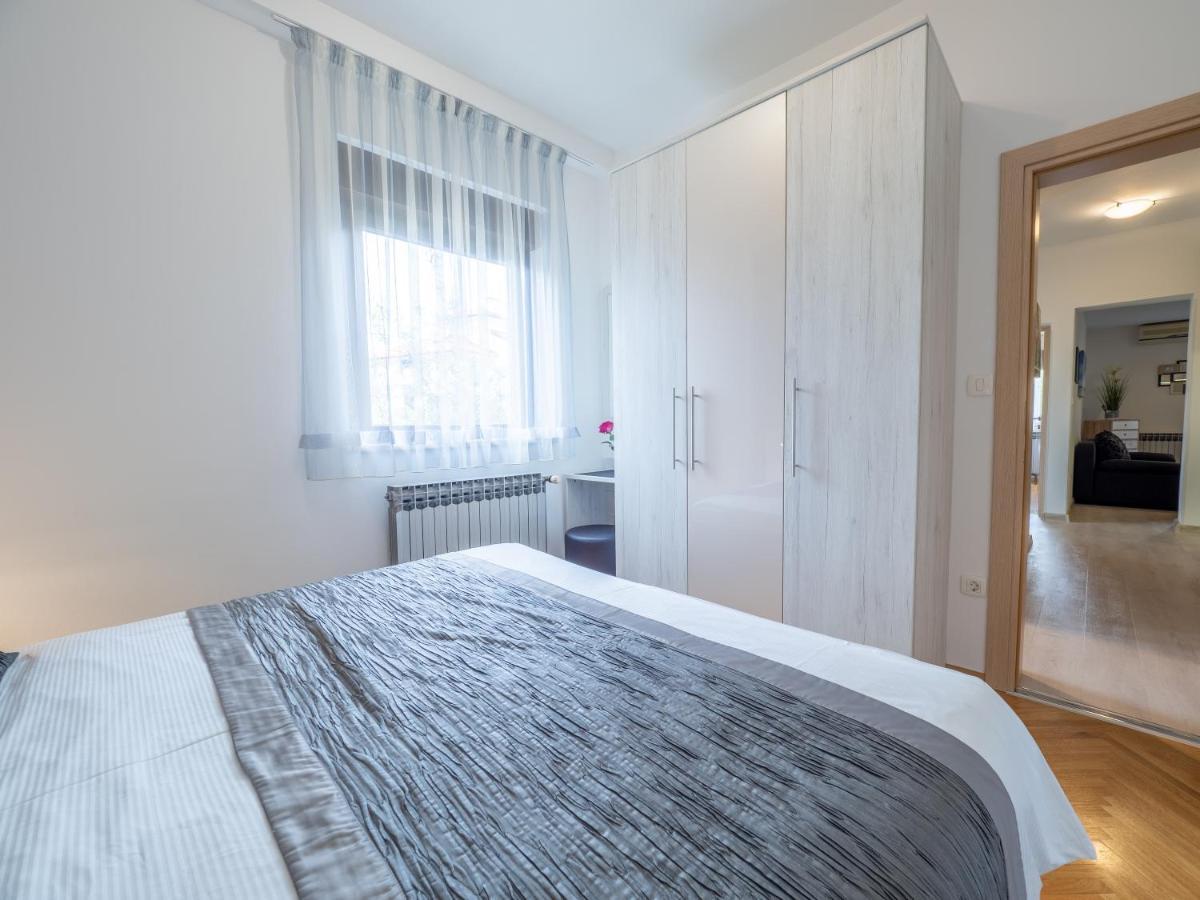 Apartments Zlatko & Mira Dorcic Baška Екстериор снимка