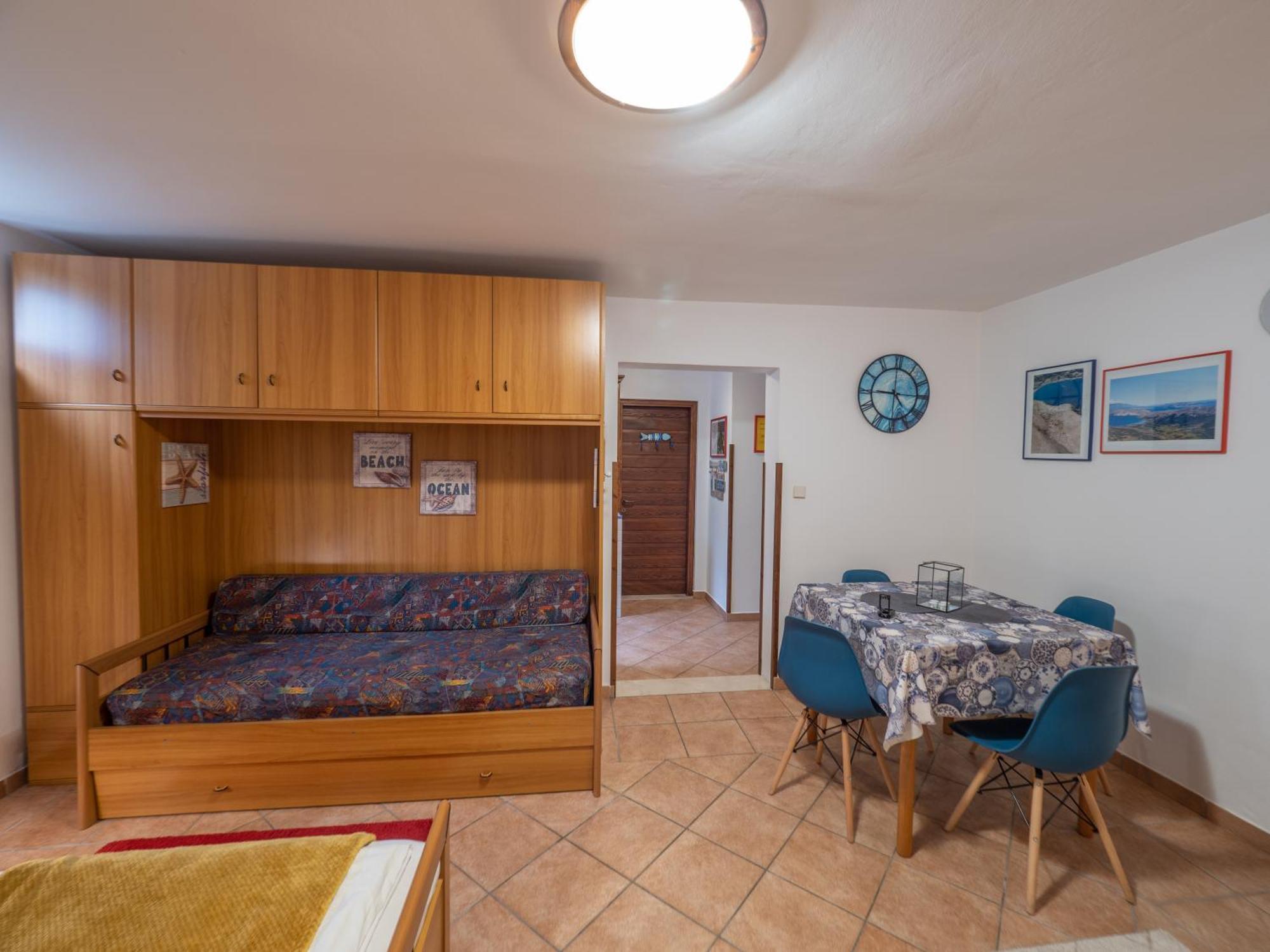 Apartments Zlatko & Mira Dorcic Baška Стая снимка