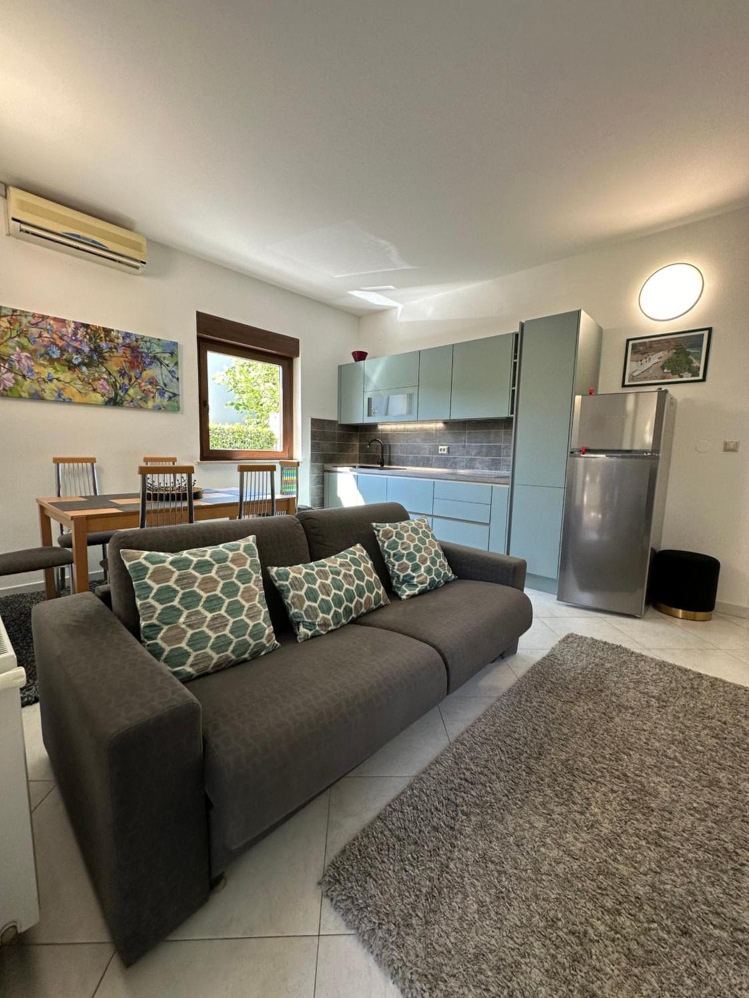 Apartments Zlatko & Mira Dorcic Baška Екстериор снимка