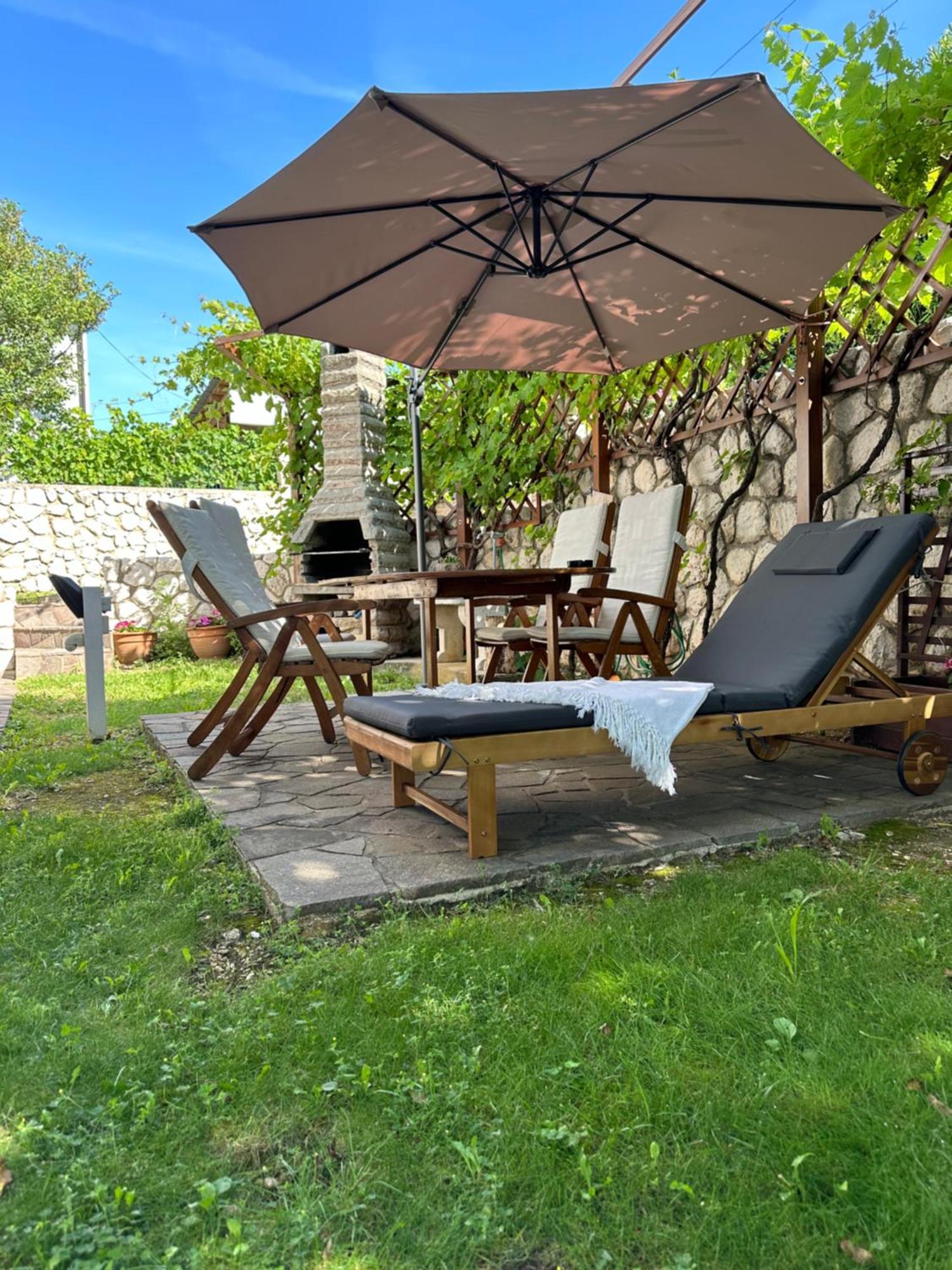 Apartments Zlatko & Mira Dorcic Baška Екстериор снимка